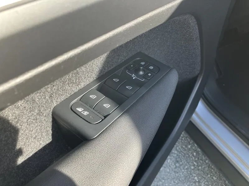 Volvo XC40 1.5 T2 Core - foto 12