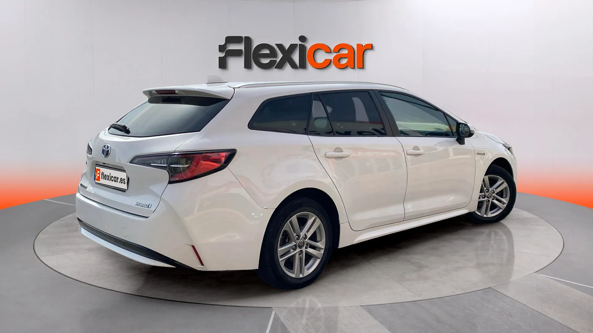Toyota Corolla 1.8 125H Active Tech E-CVT TOU Sport - foto 8