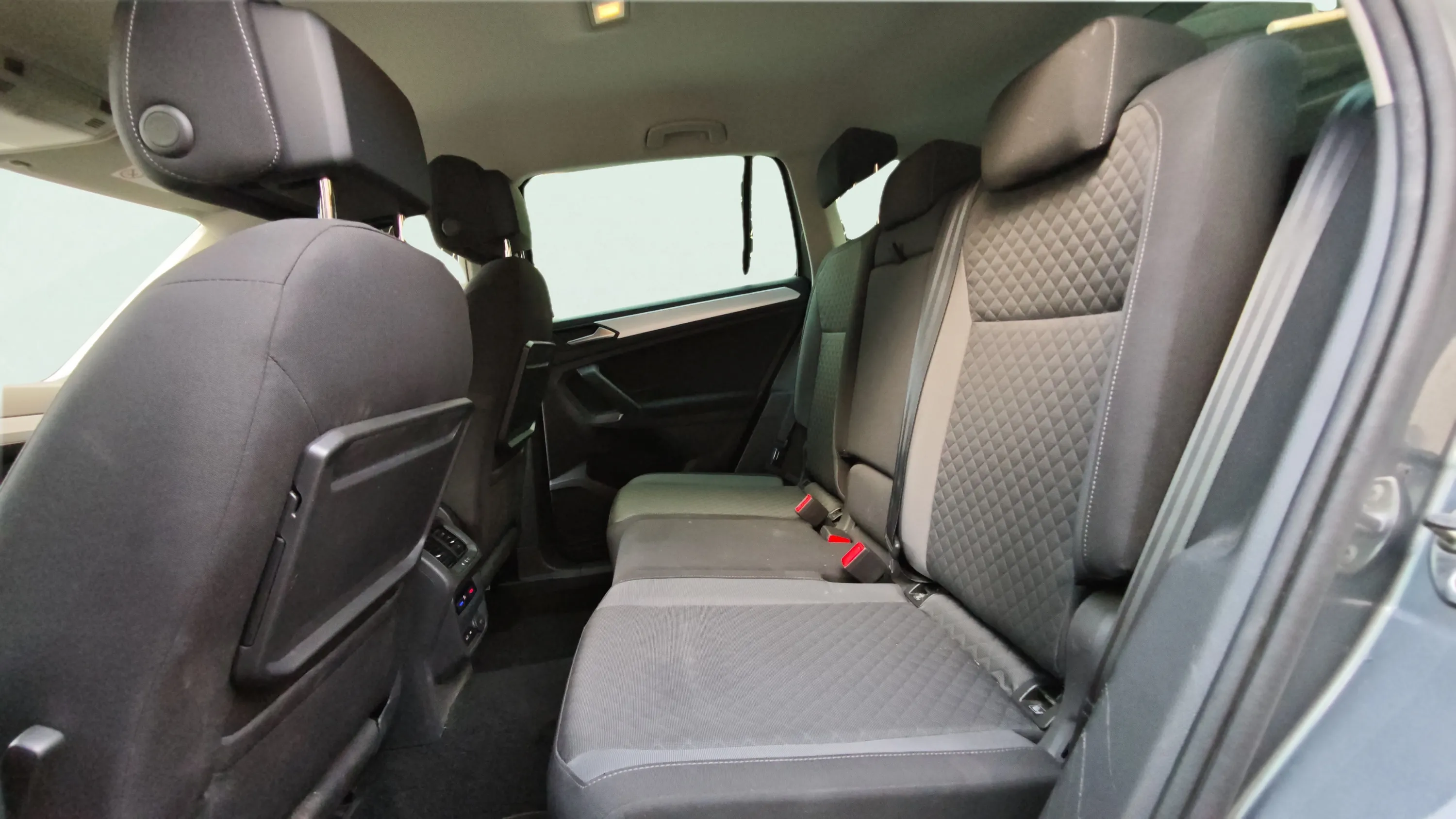 Volkswagen Tiguan Sport 2.0 TDI DSG - foto 12