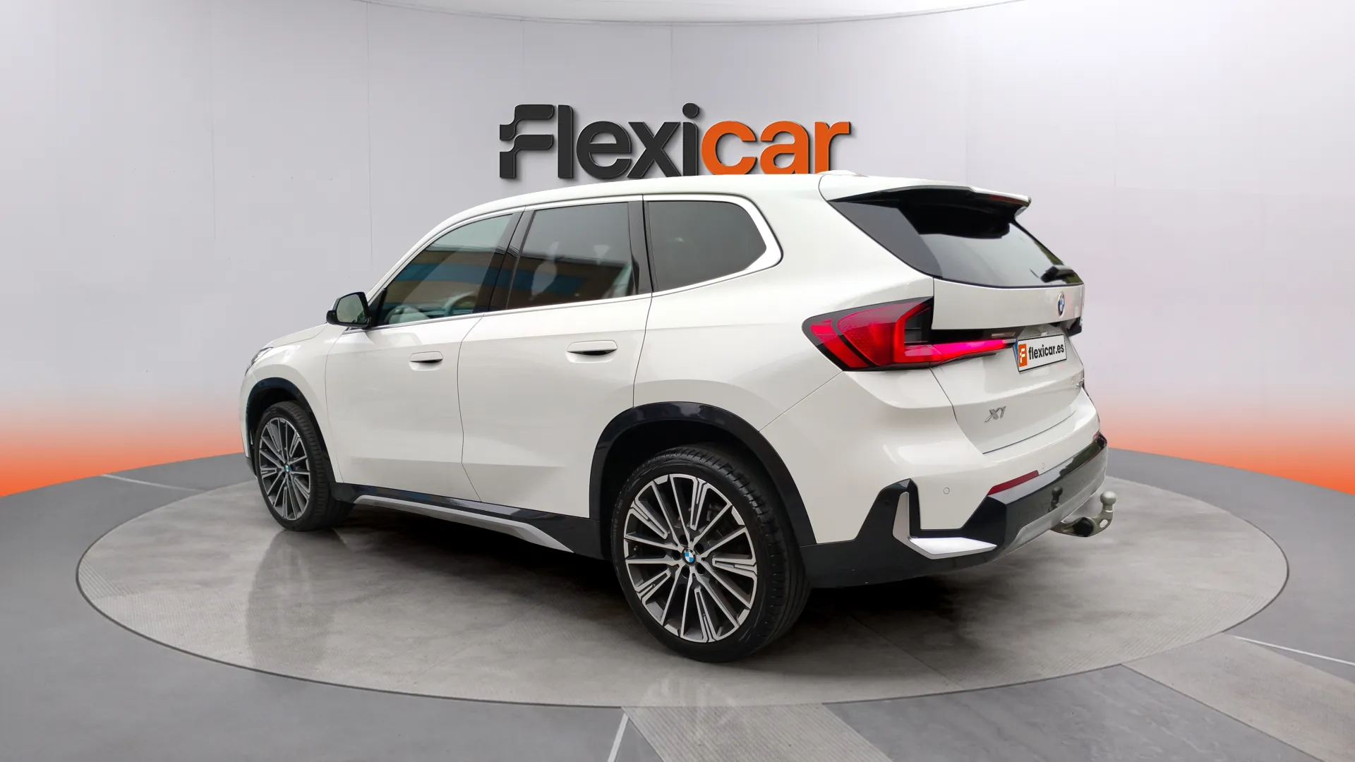 BMW X1 sDrive18d - foto 5