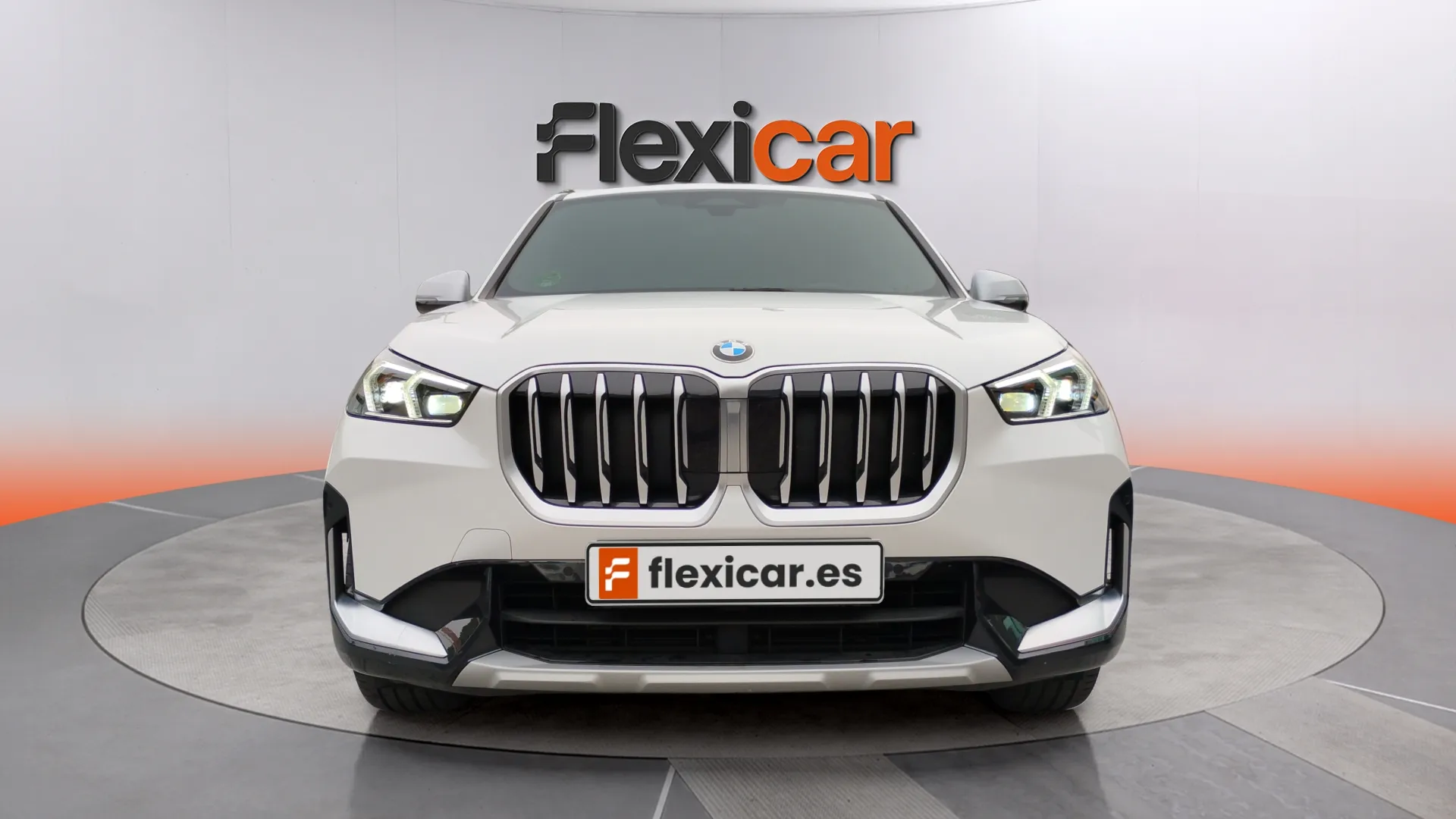 BMW X1 sDrive18d - foto 8