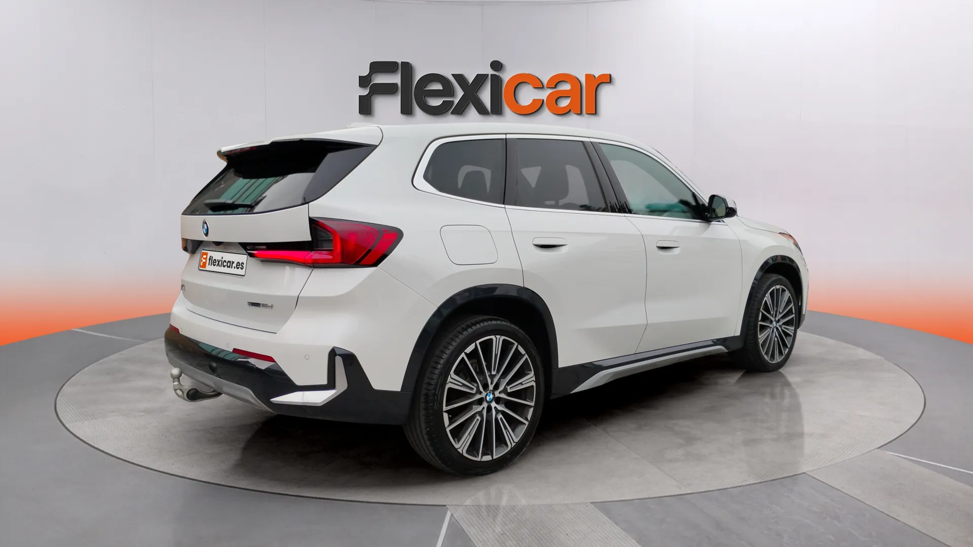 BMW X1 sDrive18d - foto 3