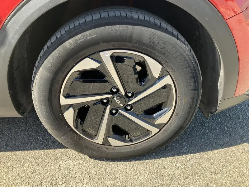 Kia Sportage 1.6 T-GDi Drive 4x2 - foto 43