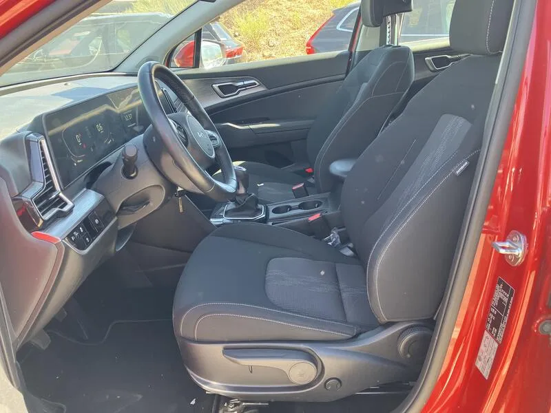 Kia Sportage 1.6 T-GDi Drive 4x2 - foto 13