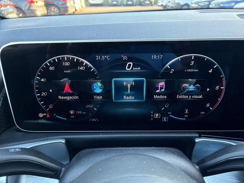 Mercedes-Benz GLB 2.0 GLB 200 D DCT - foto 36