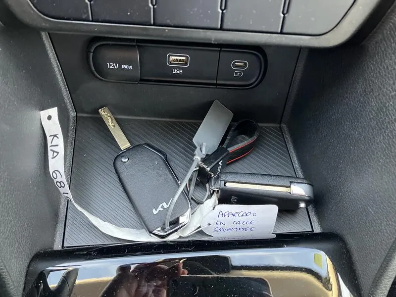 Kia Sportage 1.6 T-GDi MHEV - foto 25