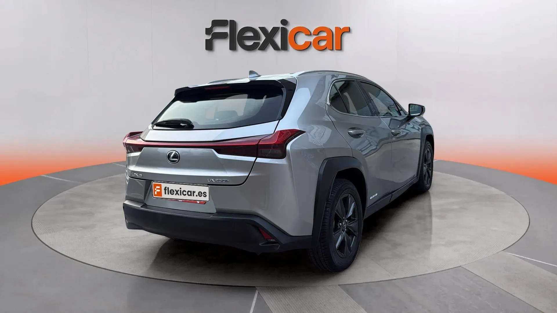 Lexus UX 2.0 250h Business - foto 3
