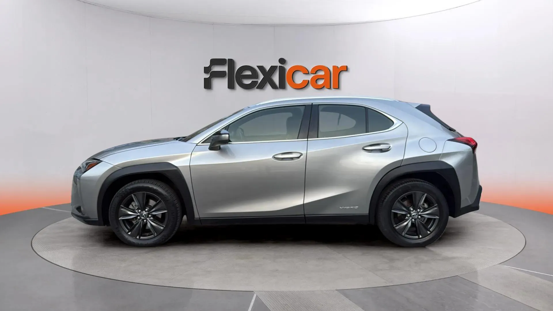 Lexus UX 2.0 250h Business - foto 7