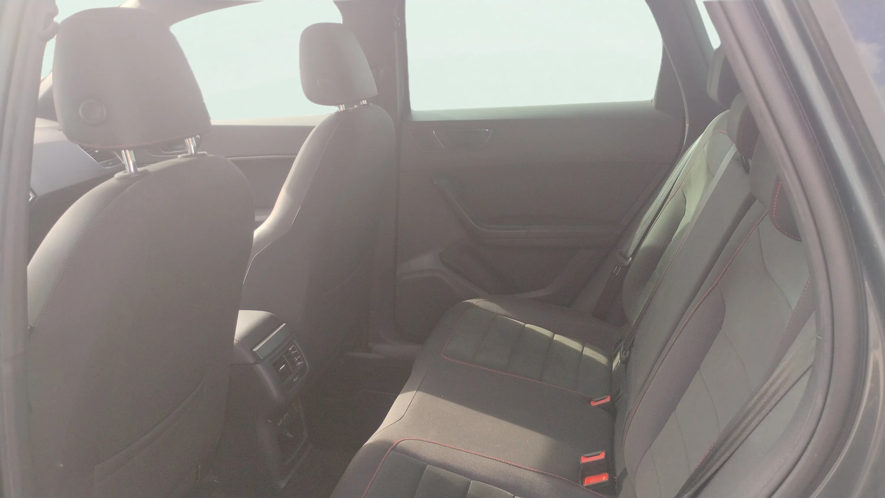 SEAT Ateca 1.5 TSI FR Edition - foto 18