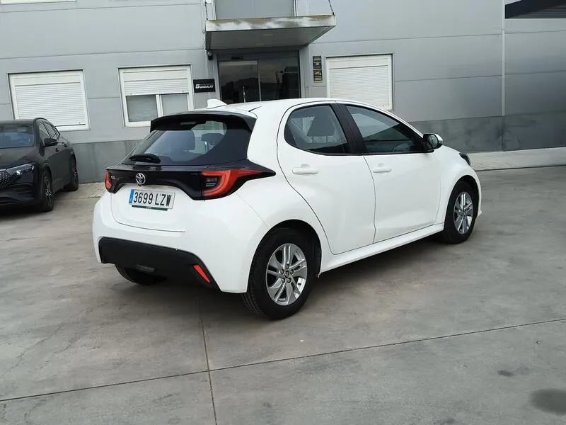 Toyota Yaris 1.5 125 S-Edition - foto 6