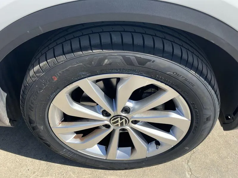 Volkswagen T-Roc Life 2.0 TDI - foto 26