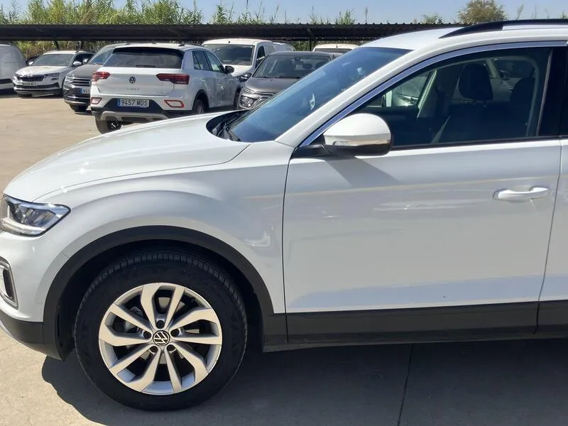 Volkswagen T-Roc Life 2.0 TDI - foto 20