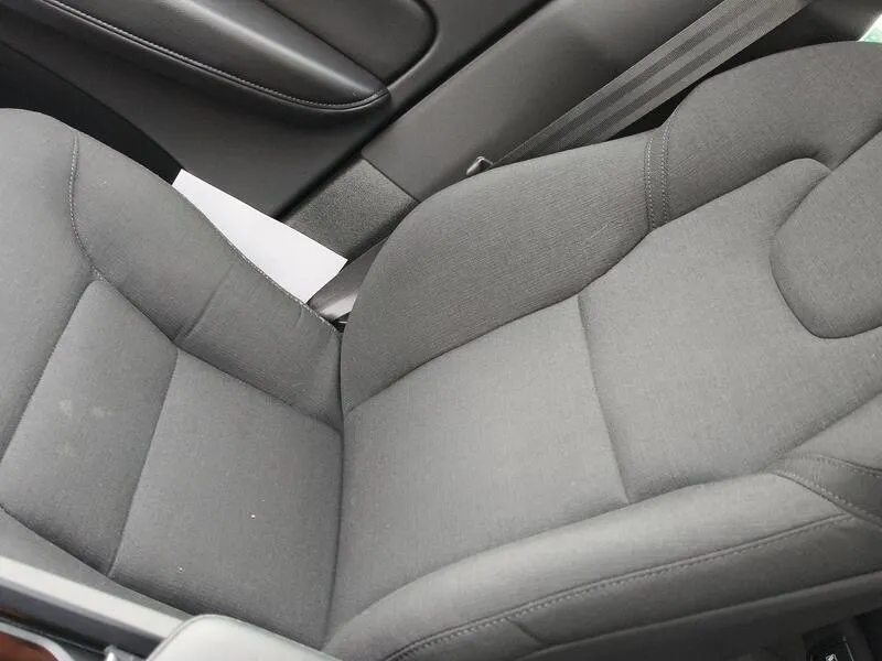 Volvo XC60 2.0 T6 AWD Recharge Inscription Exp - foto 21