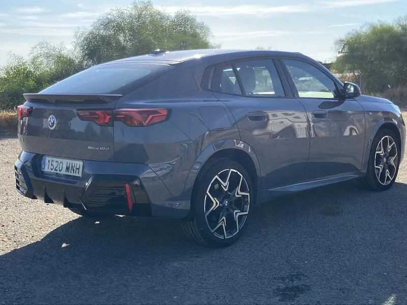 BMW X2 sDrive18d - foto 6