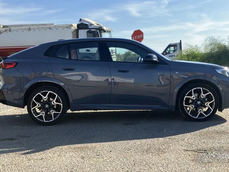 BMW X2 sDrive18d - foto 7