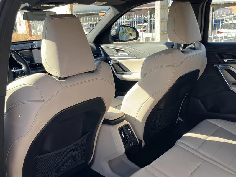 BMW X2 sDrive18d - foto 33