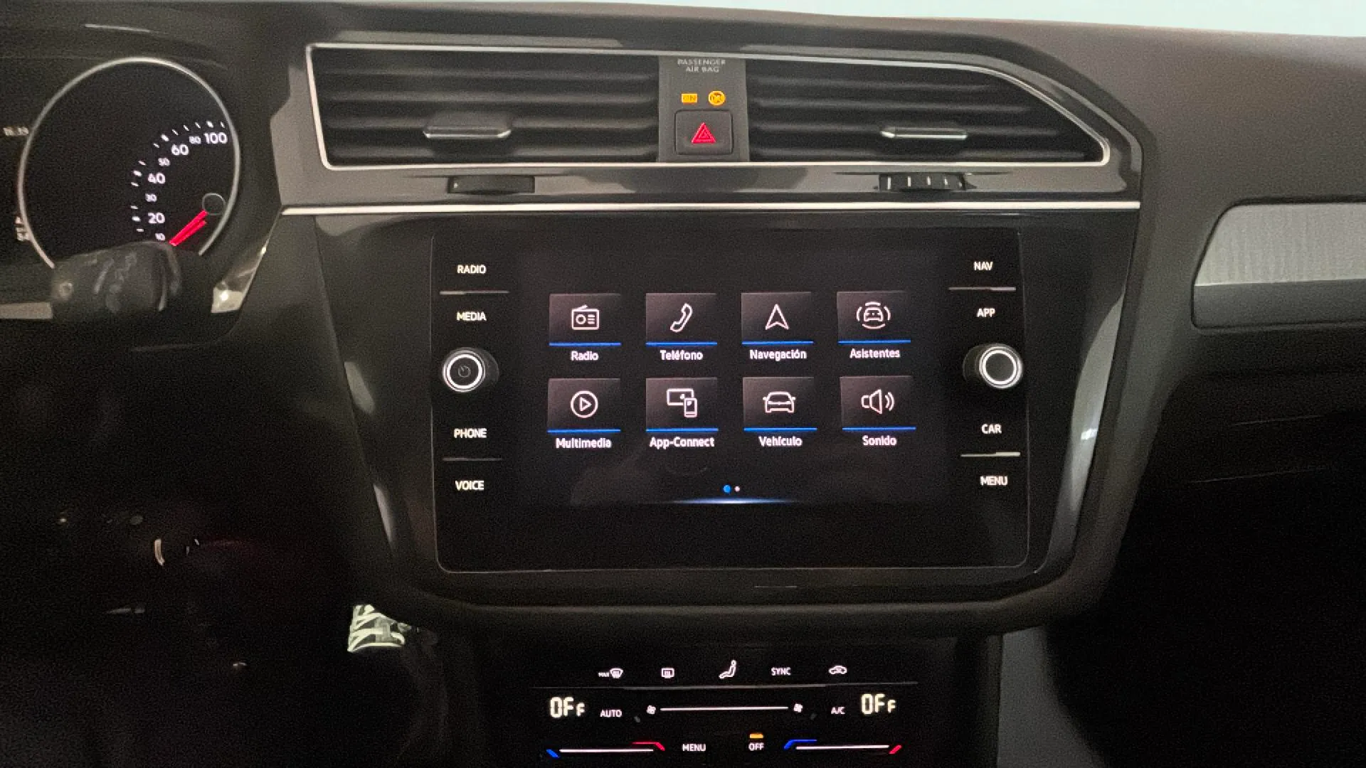 Volkswagen Tiguan Life 2.0 TDI DSG - foto 10
