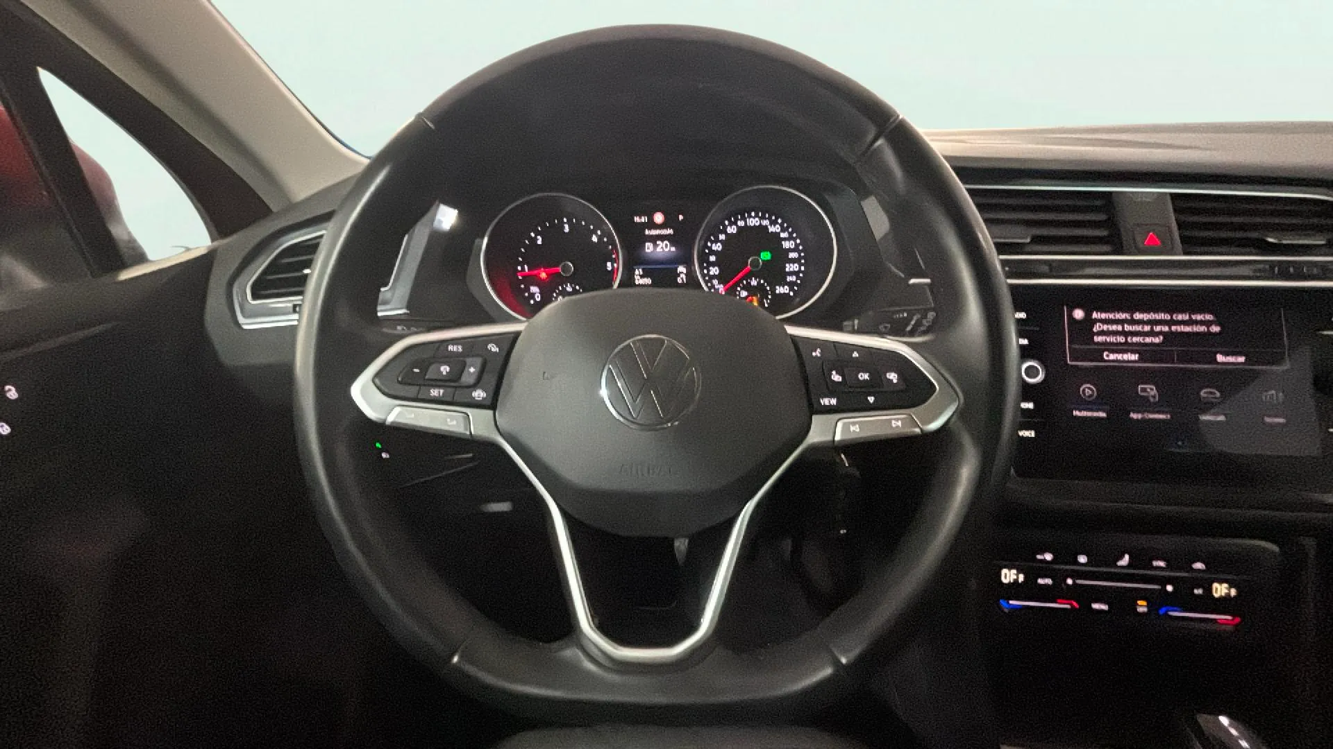 Volkswagen Tiguan Life 2.0 TDI DSG - foto 11