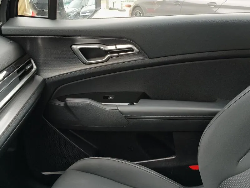 Kia Sportage 1.6 T-GDi HEV Drive - foto 18