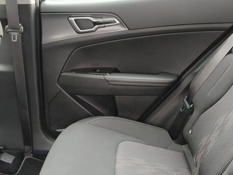 Kia Sportage 1.6 T-GDi HEV Drive - foto 29