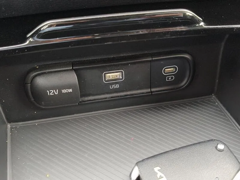Kia Sportage 1.6 T-GDi HEV Drive - foto 14