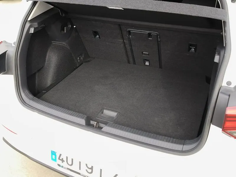 Volkswagen Golf Life 2.0 TDI DSG - foto 37