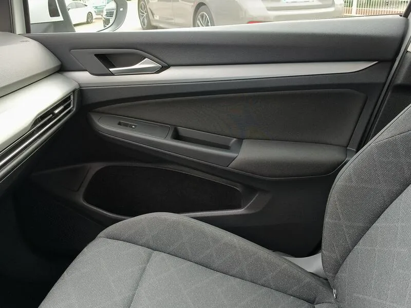 Volkswagen Golf Life 2.0 TDI DSG - foto 20