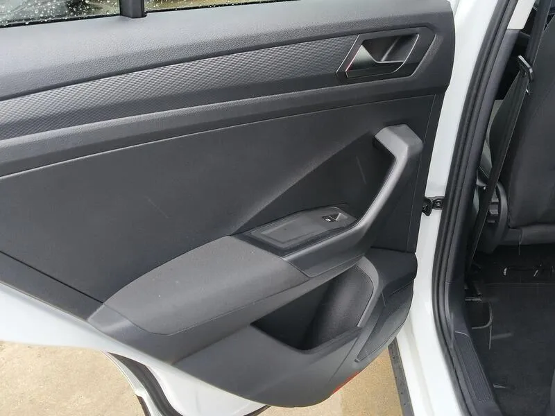 Volkswagen T-Roc Advance 2.0 TDI - foto 35