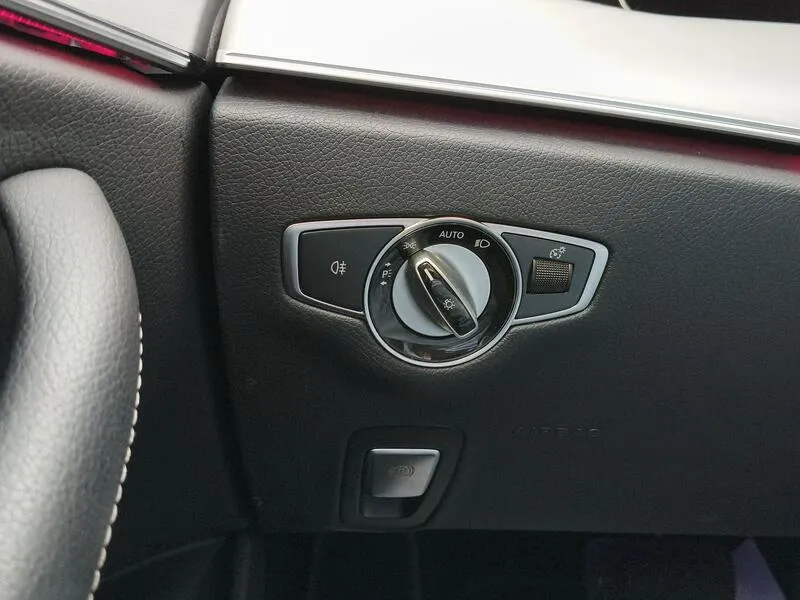 Mercedes-Benz Clase E 220d - foto 24