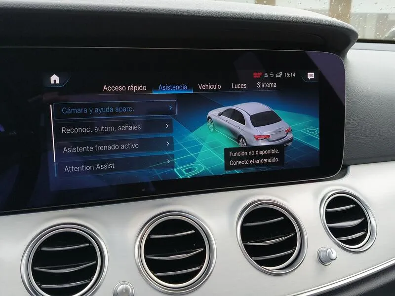 Mercedes-Benz Clase E 220d - foto 15
