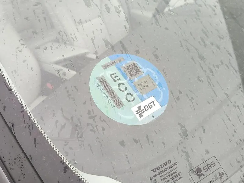 Volvo XC60 2.0 B4 D Plus Dark - foto 43