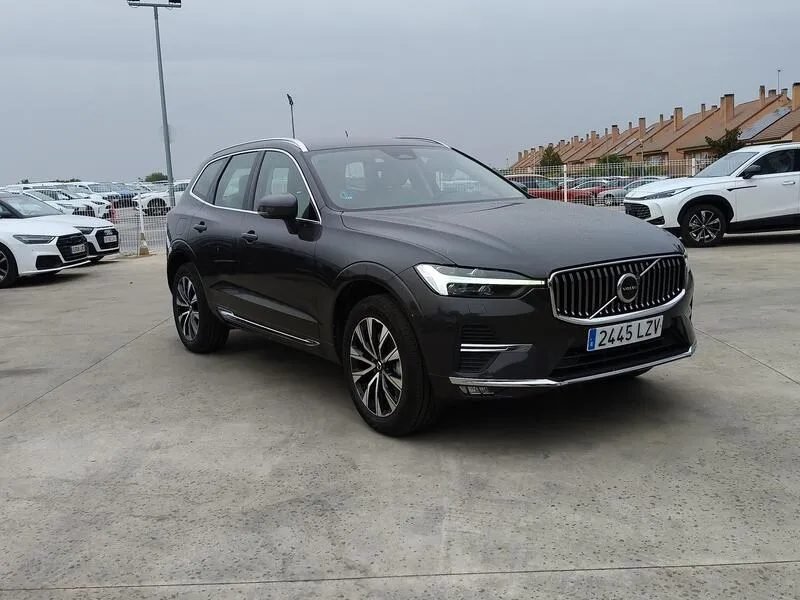 Volvo XC60 2.0 B4 D Plus Dark - foto 8