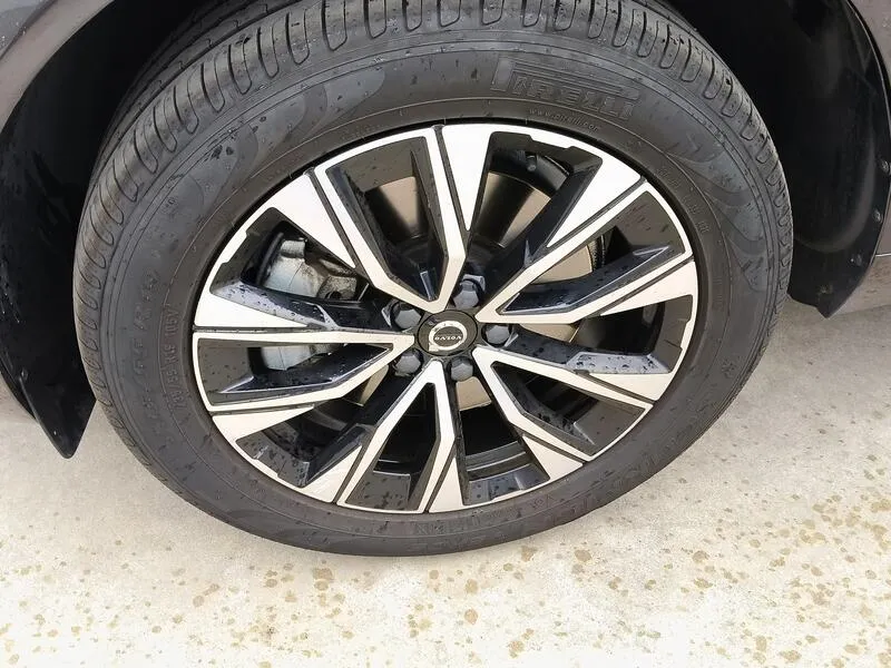 Volvo XC60 2.0 B4 D Plus Dark - foto 46