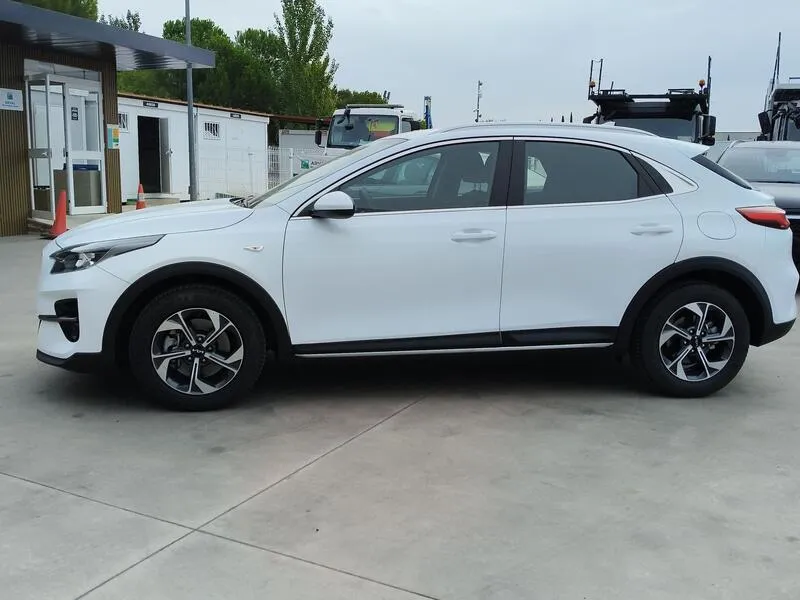 Kia XCeed 1.0 T-GDi Drive - foto 3