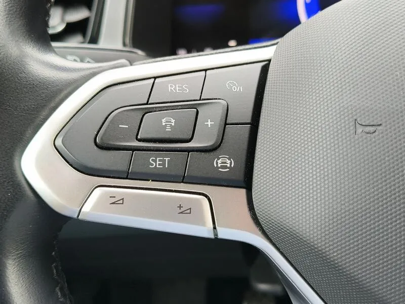 Volkswagen T-Roc Life 2.0 TDI - foto 26