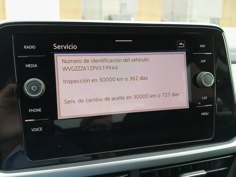 Volkswagen T-Roc Life 2.0 TDI - foto 20