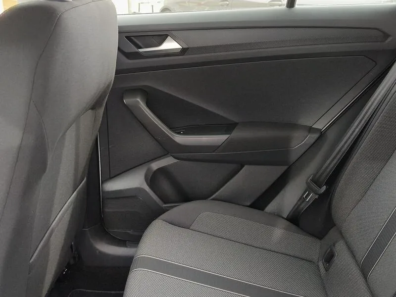 Volkswagen T-Roc Life 2.0 TDI - foto 32
