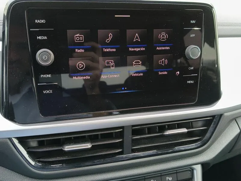 Volkswagen T-Roc Life 2.0 TDI - foto 11