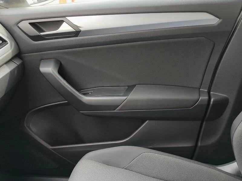 Volkswagen T-Roc Life 2.0 TDI - foto 21