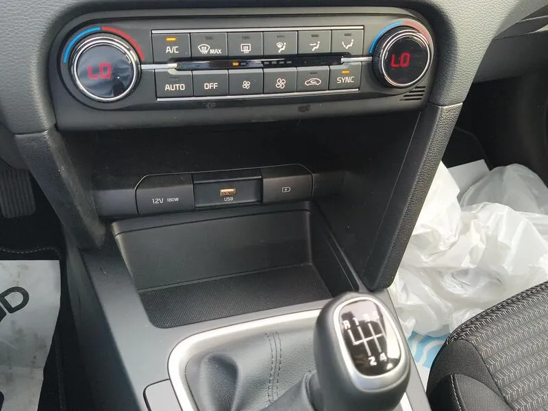 Kia XCeed 1.0 T-GDi Drive - foto 12