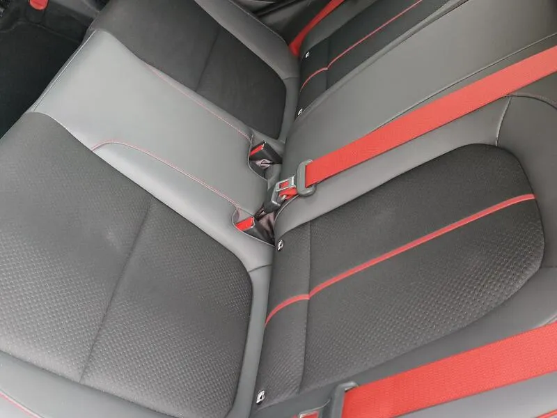 Hyundai Kona 1.6 GDI HEV Tecno Red - foto 34