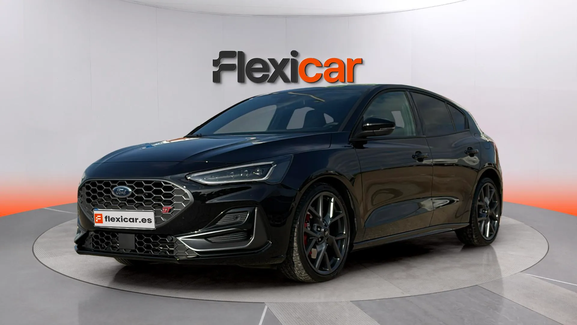 Ford Focus ST 2.3 EcoBoost - foto 3