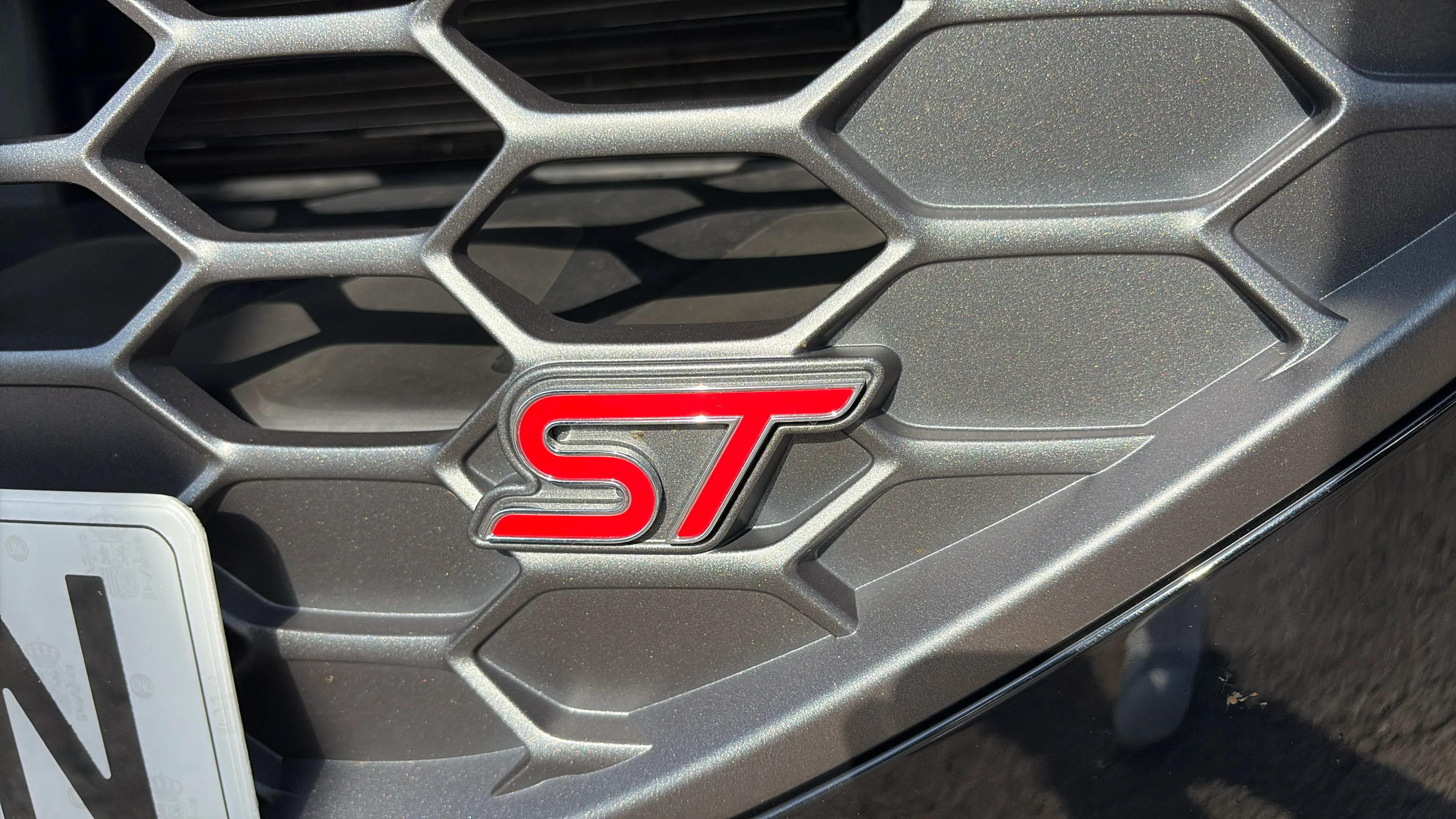 Ford Focus ST 2.3 EcoBoost - foto 23