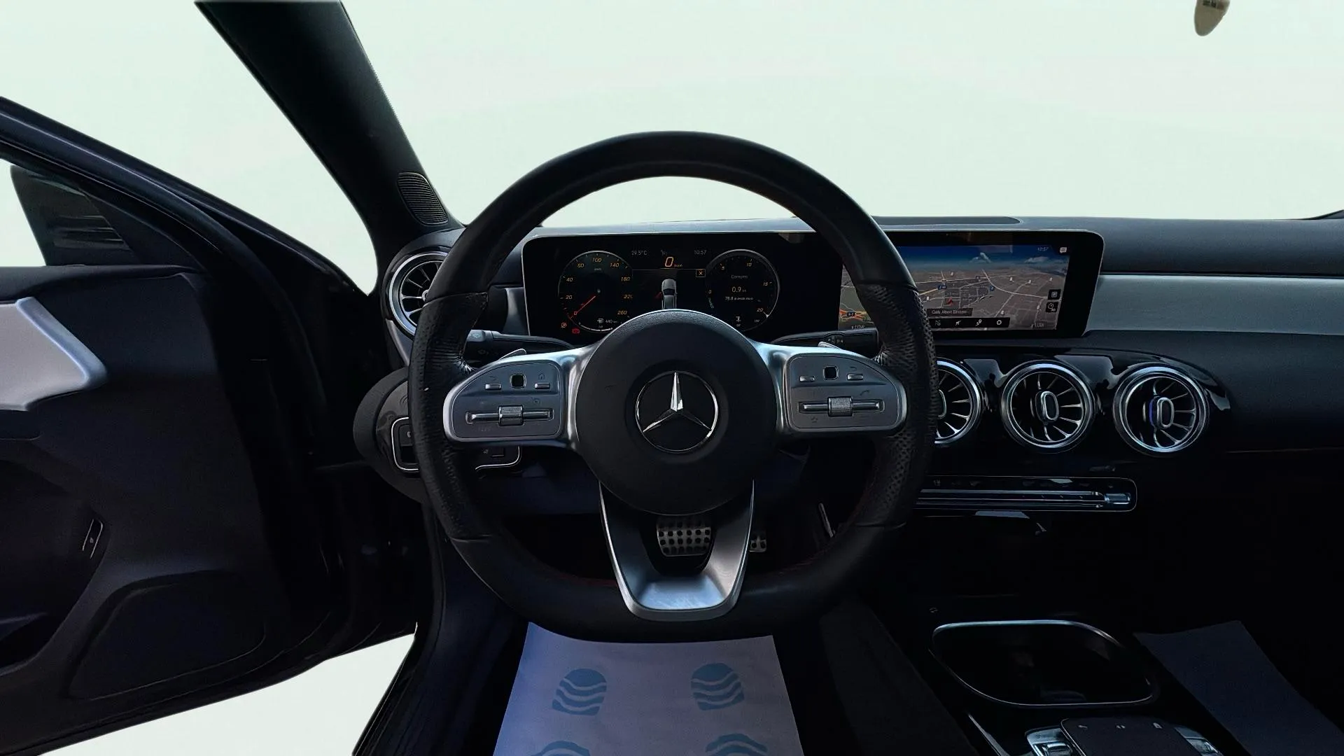 Mercedes-Benz Clase A Sedán A 180 d - foto 12