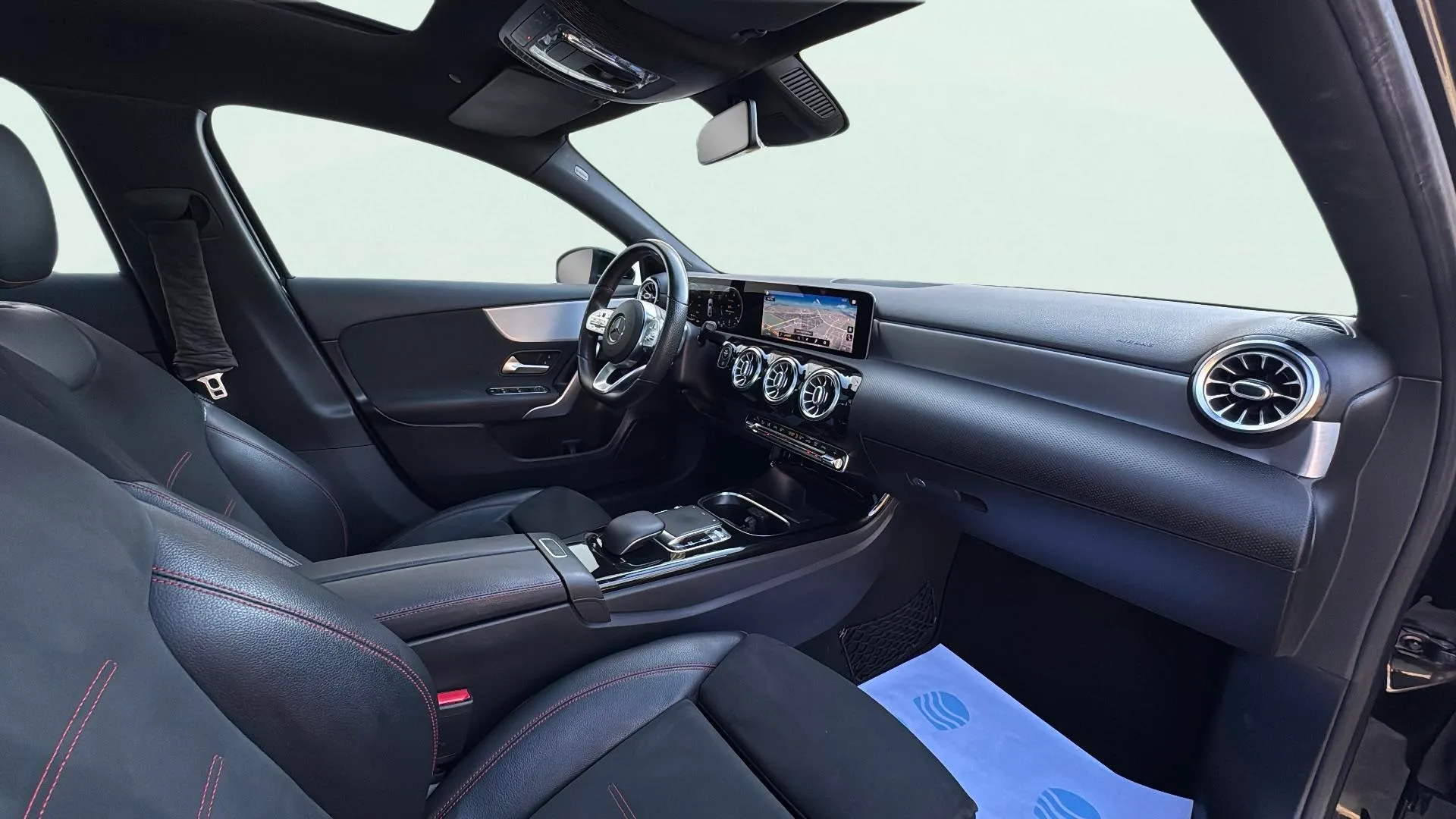 Mercedes-Benz Clase A Sedán A 180 d - foto 24