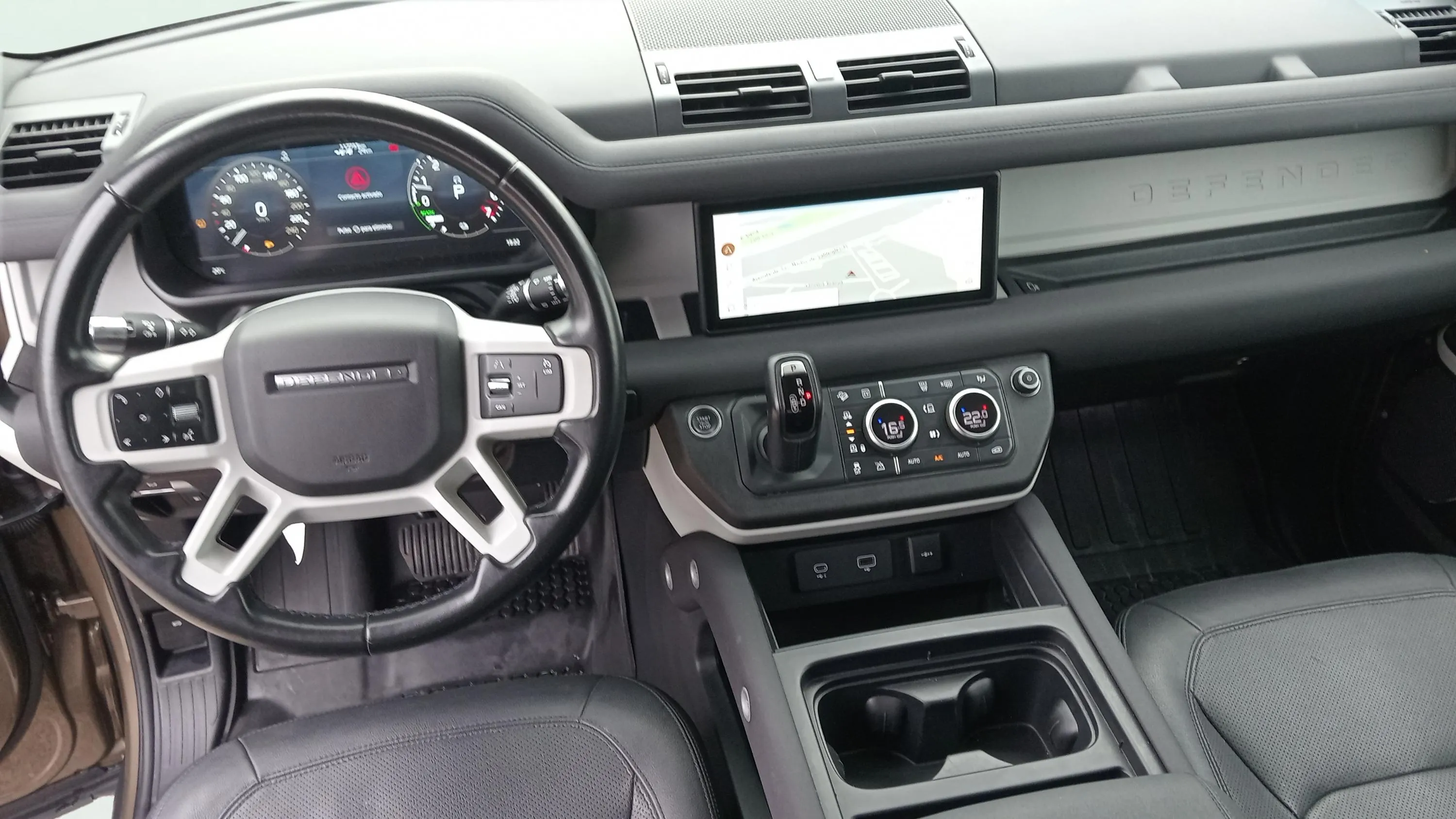 Land Rover Defender 2.0 P404E 110 4WD PHEV - foto 15
