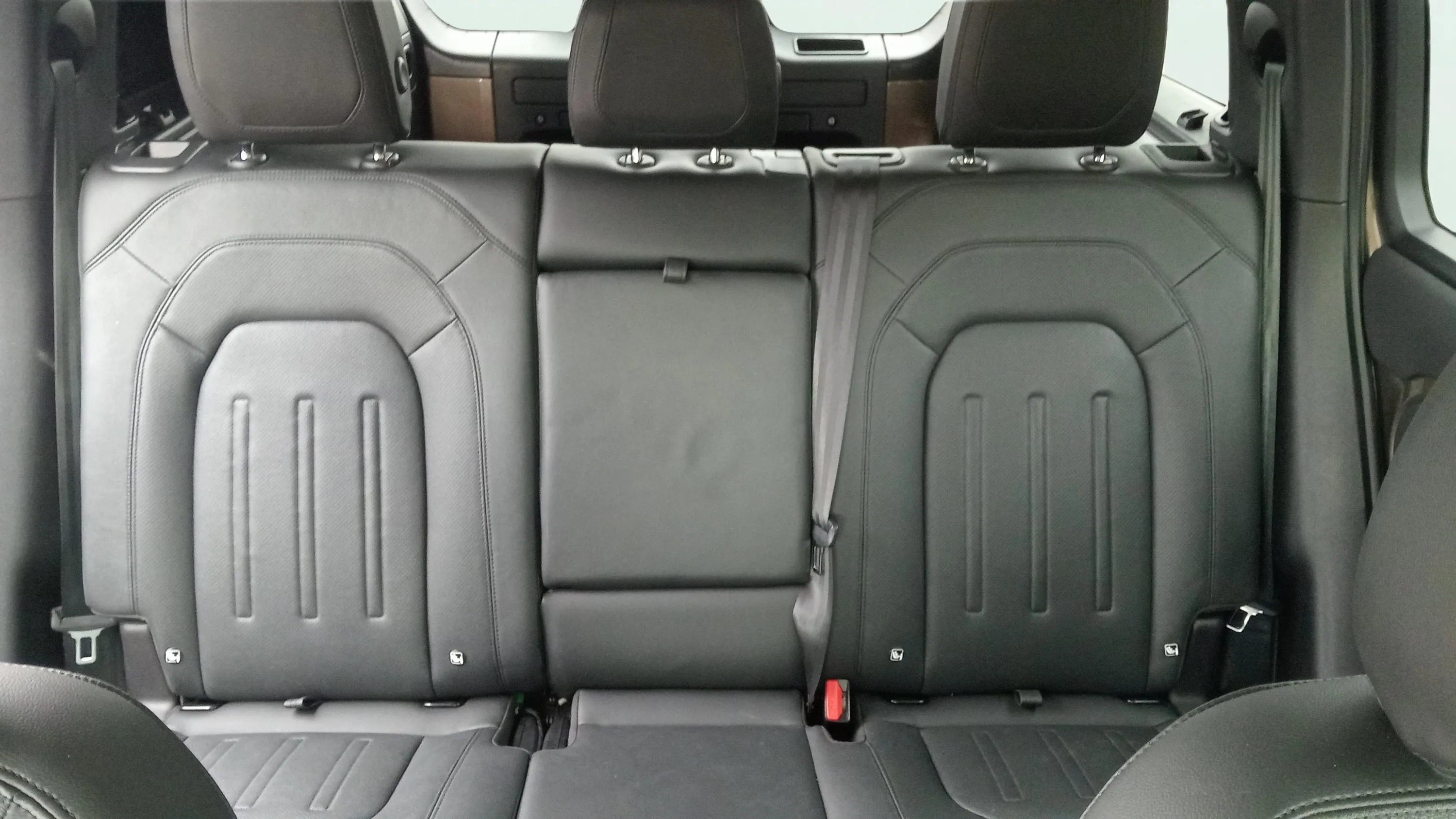 Land Rover Defender 2.0 P404E 110 4WD PHEV - foto 19