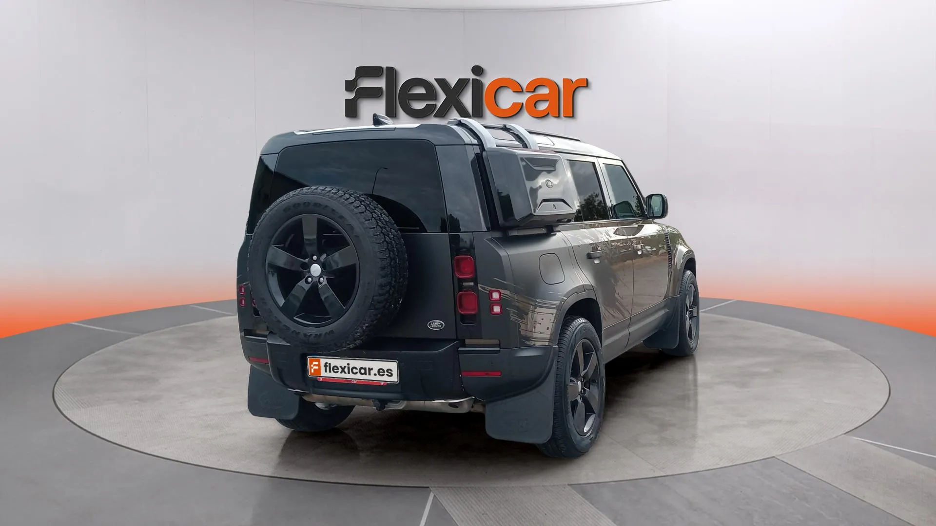 Land Rover Defender 2.0 P404E 110 4WD PHEV - foto 10