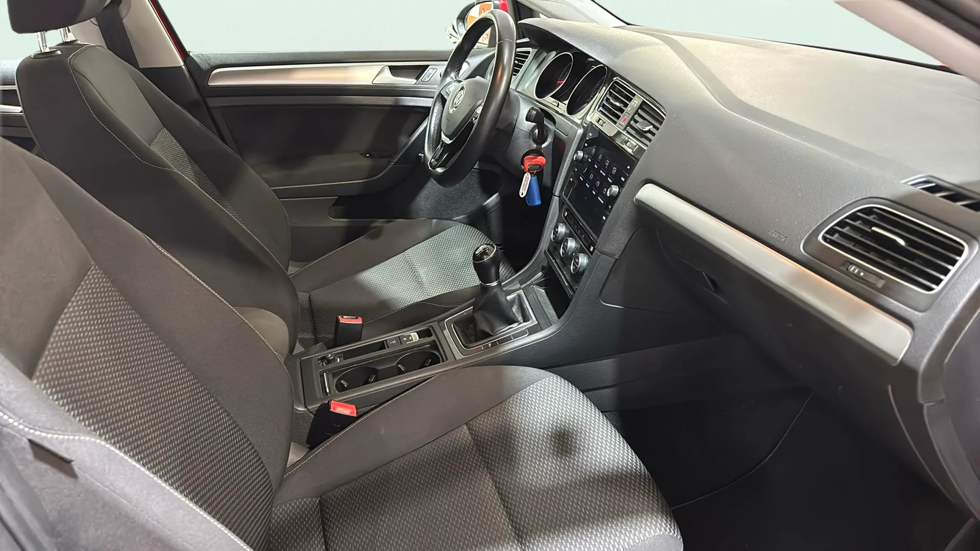 Volkswagen Golf Advance 1.0 TSI - foto 14