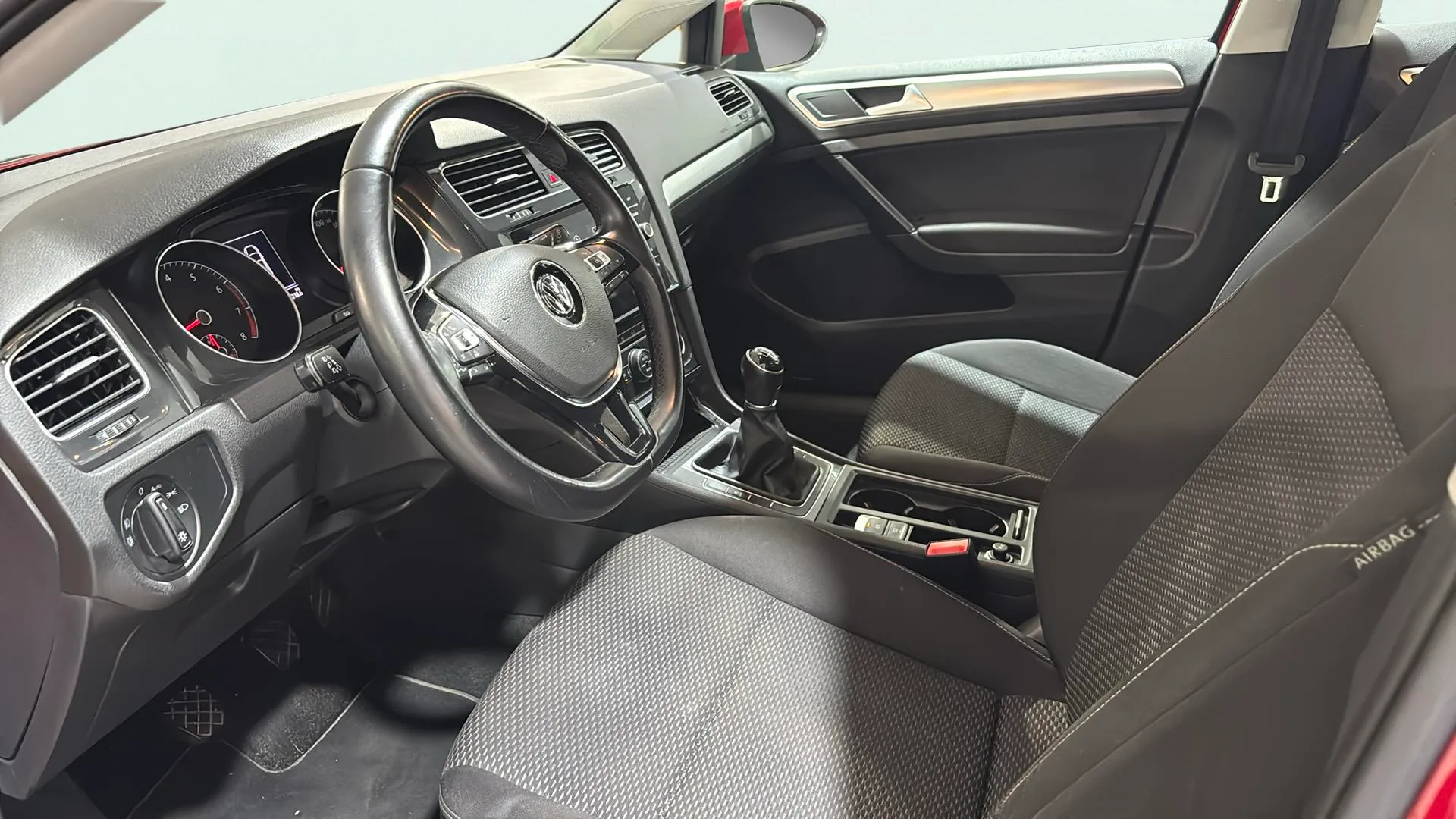 Volkswagen Golf Advance 1.0 TSI - foto 13